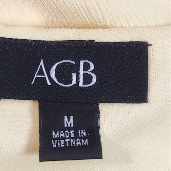 AGB Beautiful Yellow Blouse with Bell Sleeves - Picture 13 of 13